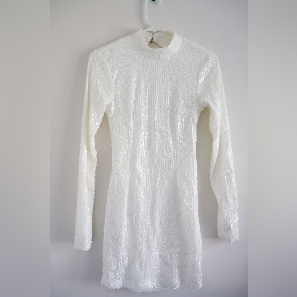 Hello Molly QUEEN IN SEQUINS MINI DRESS WHITE
